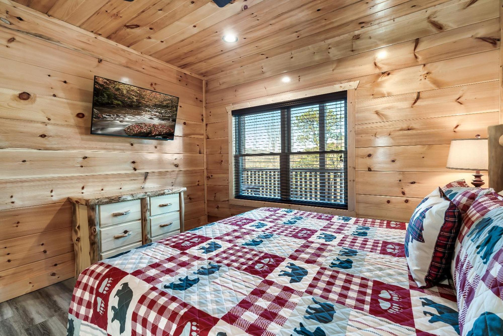 Full Equipped Cabin With A Pool And Game Room Smokies Views 蓋特林堡 外观 照片