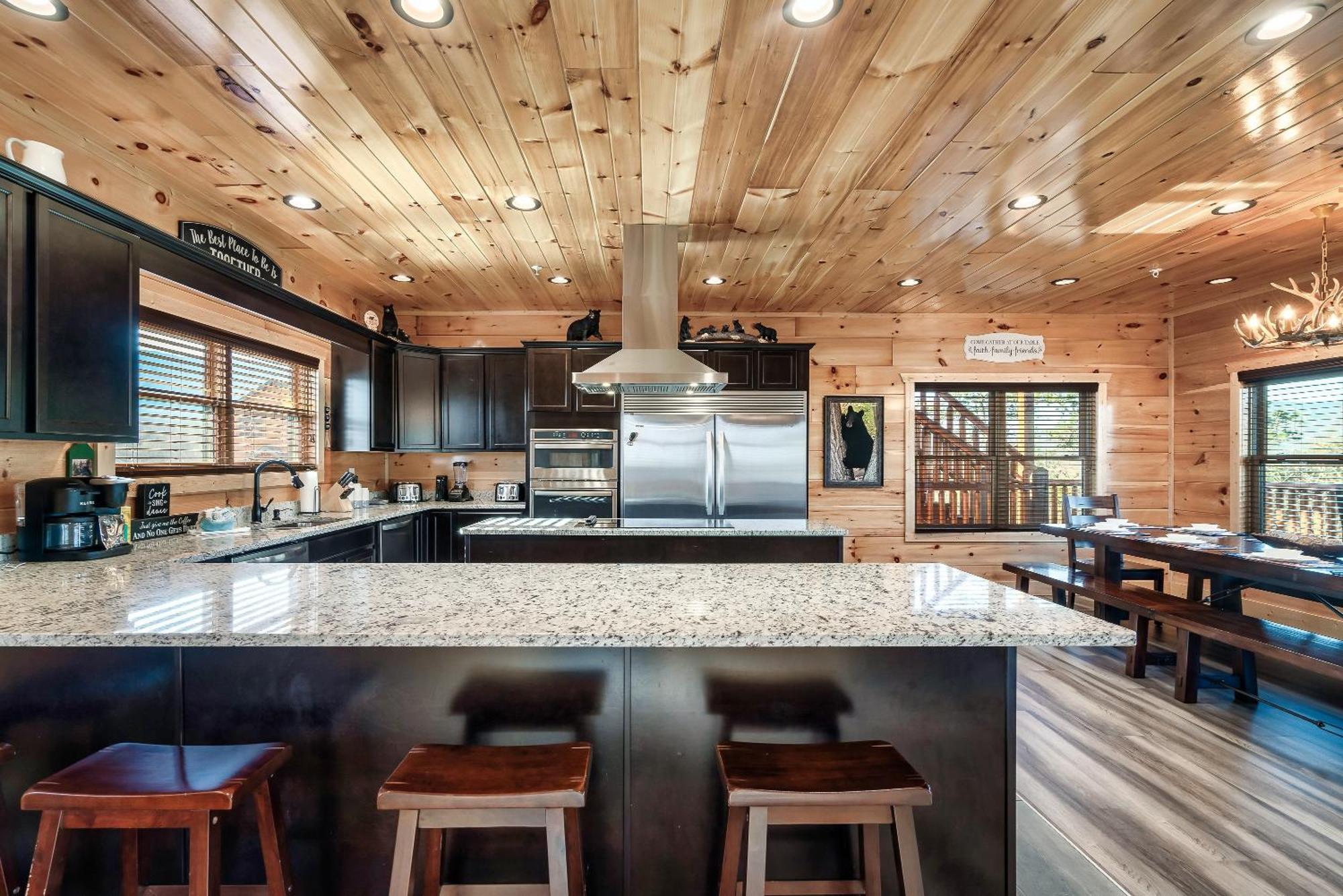 Full Equipped Cabin With A Pool And Game Room Smokies Views 蓋特林堡 外观 照片
