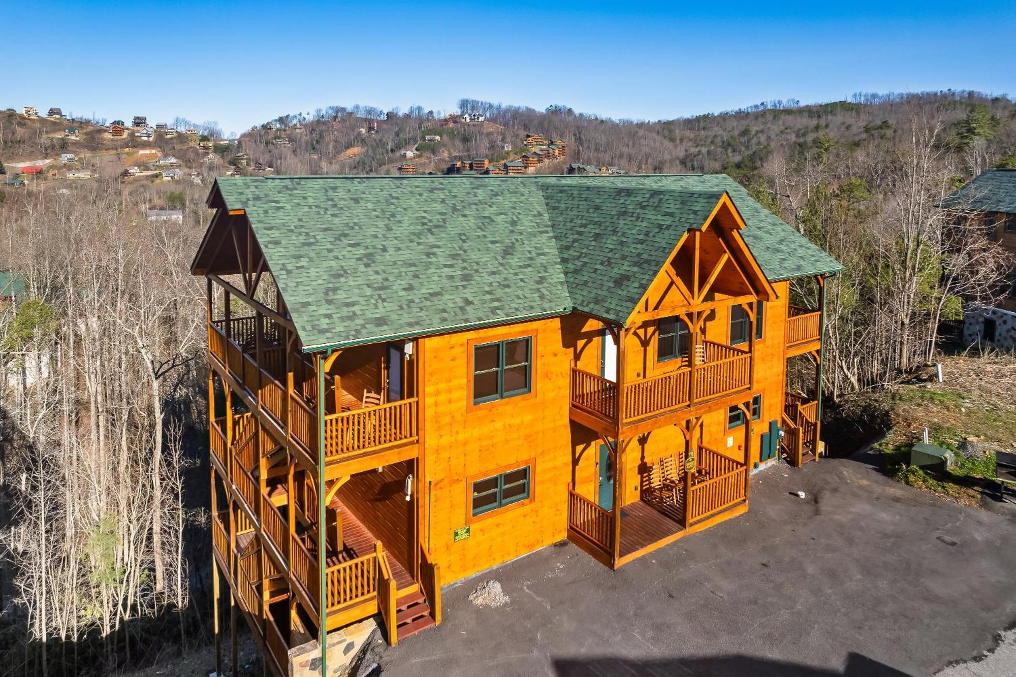 Full Equipped Cabin With A Pool And Game Room Smokies Views 蓋特林堡 外观 照片