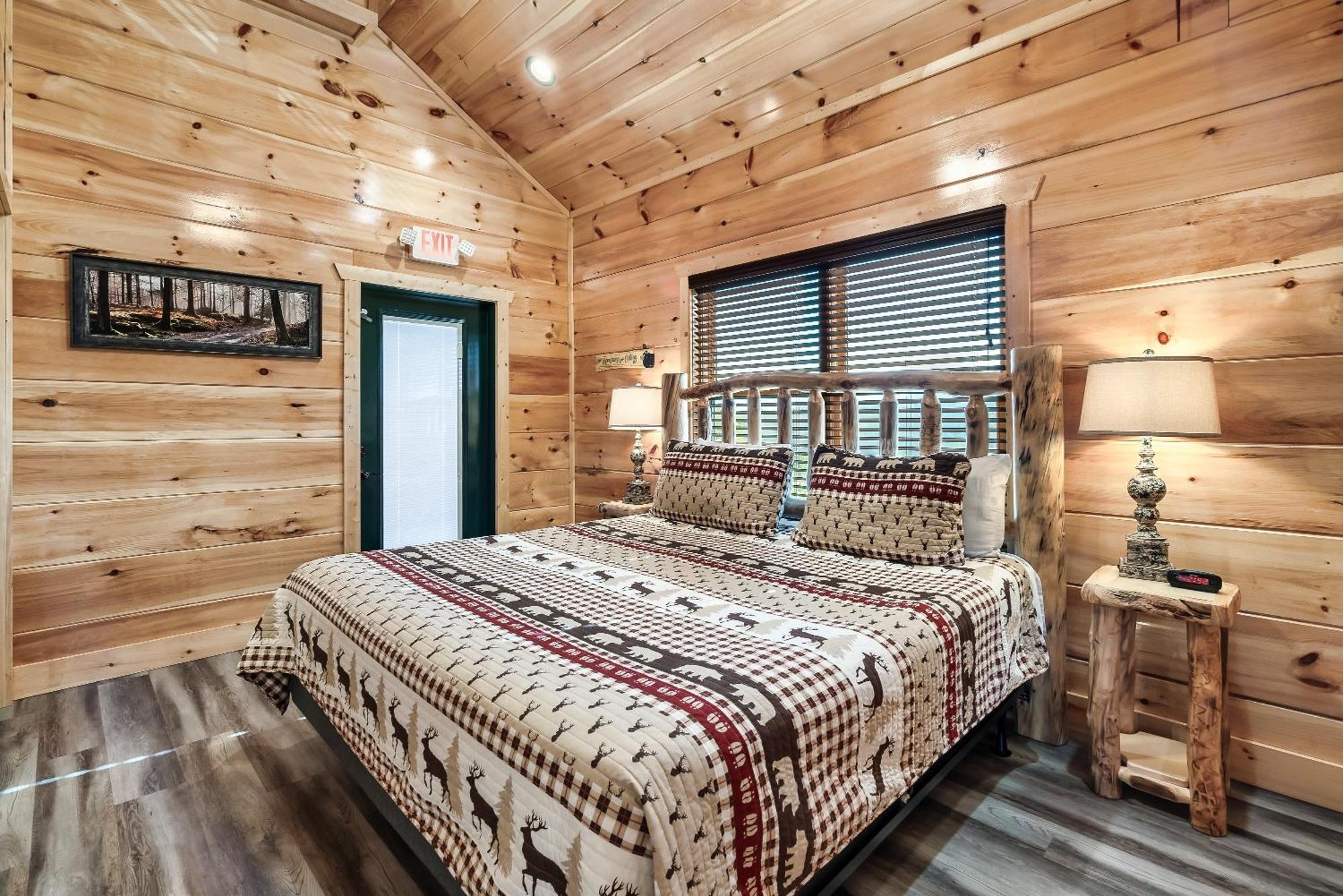 Full Equipped Cabin With A Pool And Game Room Smokies Views 蓋特林堡 外观 照片